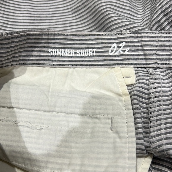 Gap Khaki Shorts Summer Short - Picture 4 of 5
